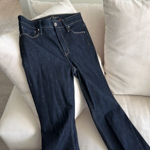 White House, Black market, ladies denim jeans, size 4, skinny flare, like new!